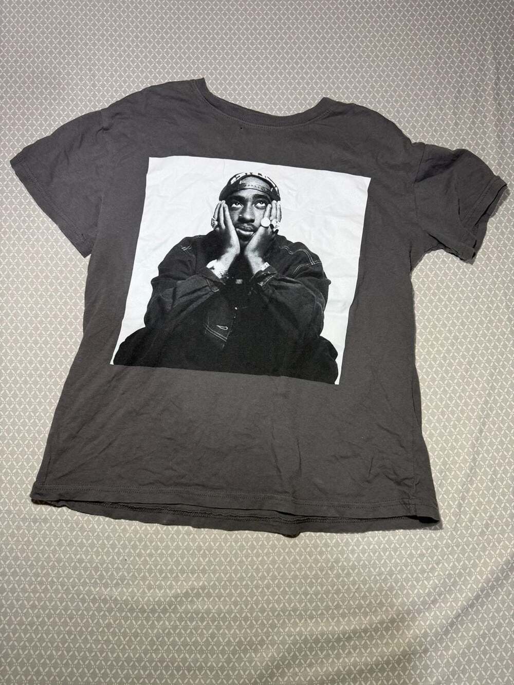 2Pac Tupac Shakur Graphic T-Shirt Size M